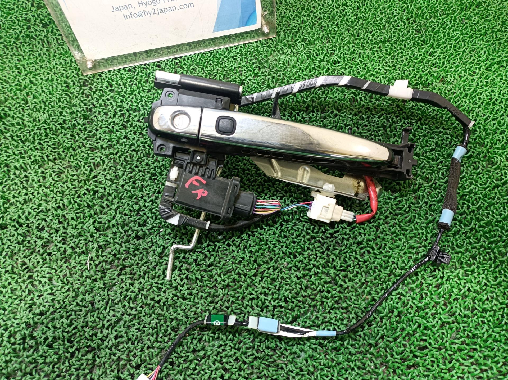 トヨタ 右フロントドアアウターハンドル アルファード DBA-ANH20W, 2009