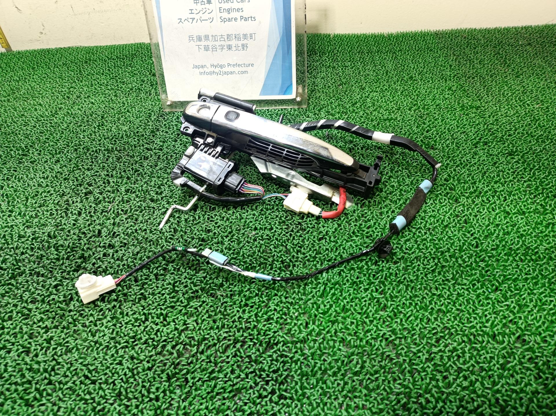 トヨタ 右フロントドアアウターハンドル アルファード DBA-ANH20W, 2009