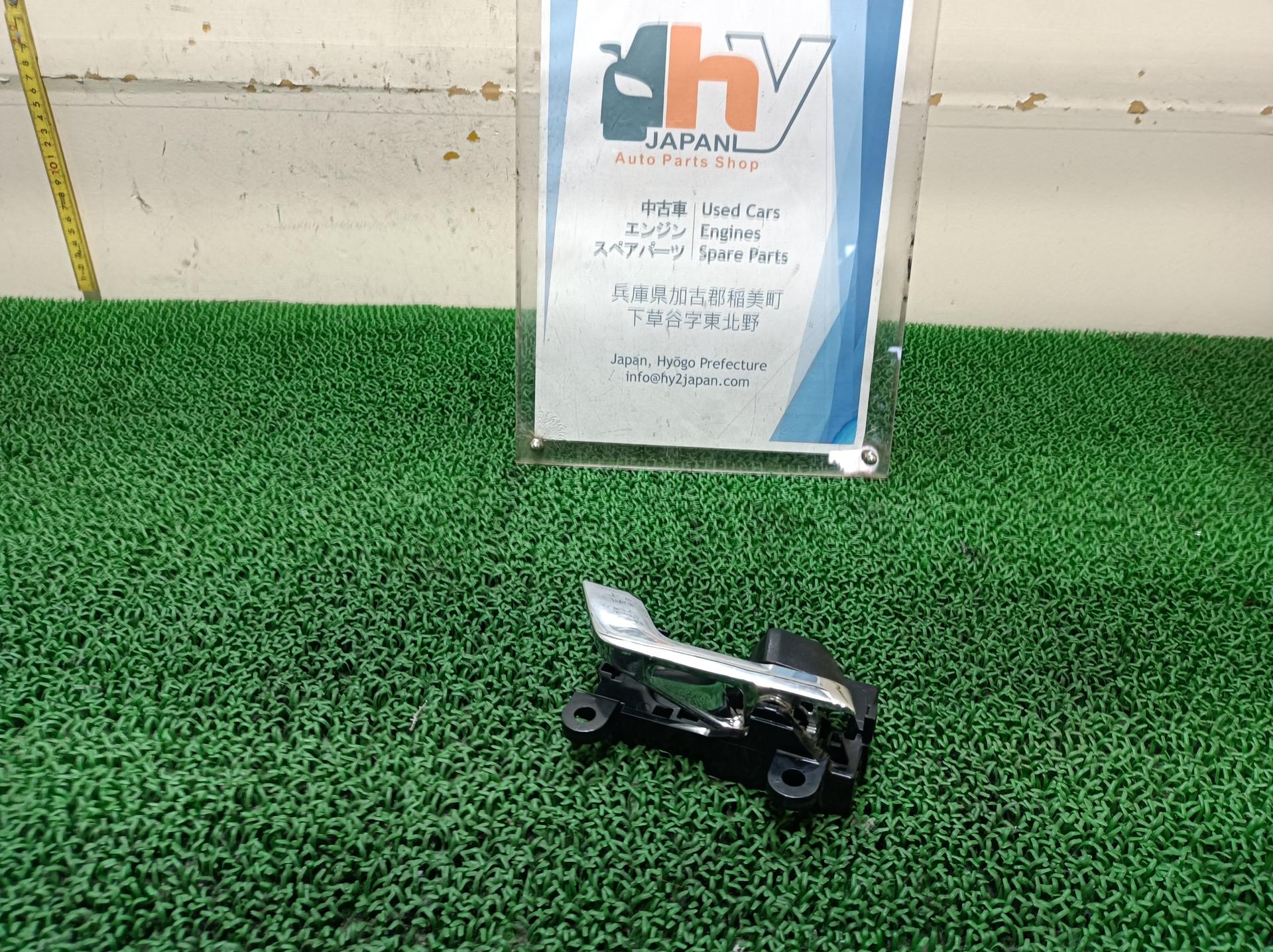 トヨタ 右フロントインナーハンドル アルファード DBA-ANH20W, 2009