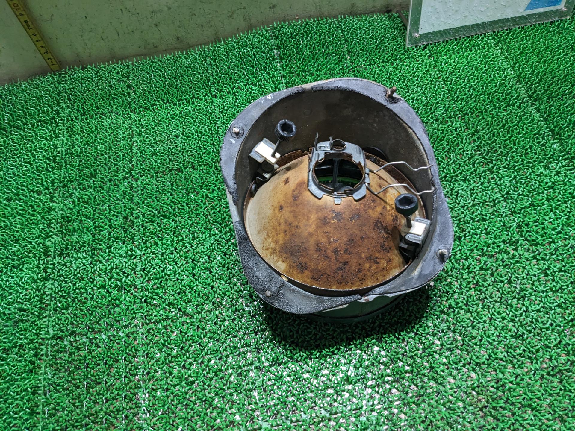 BMW 2002 1972 右 ヘッドライト