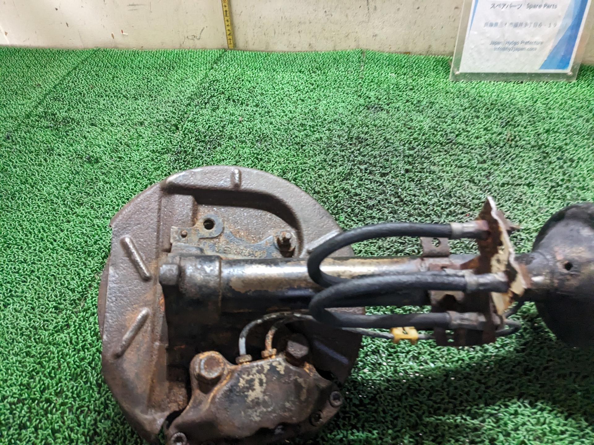 BMW 2002 1972 右 フロントナックルハブアセンブリ