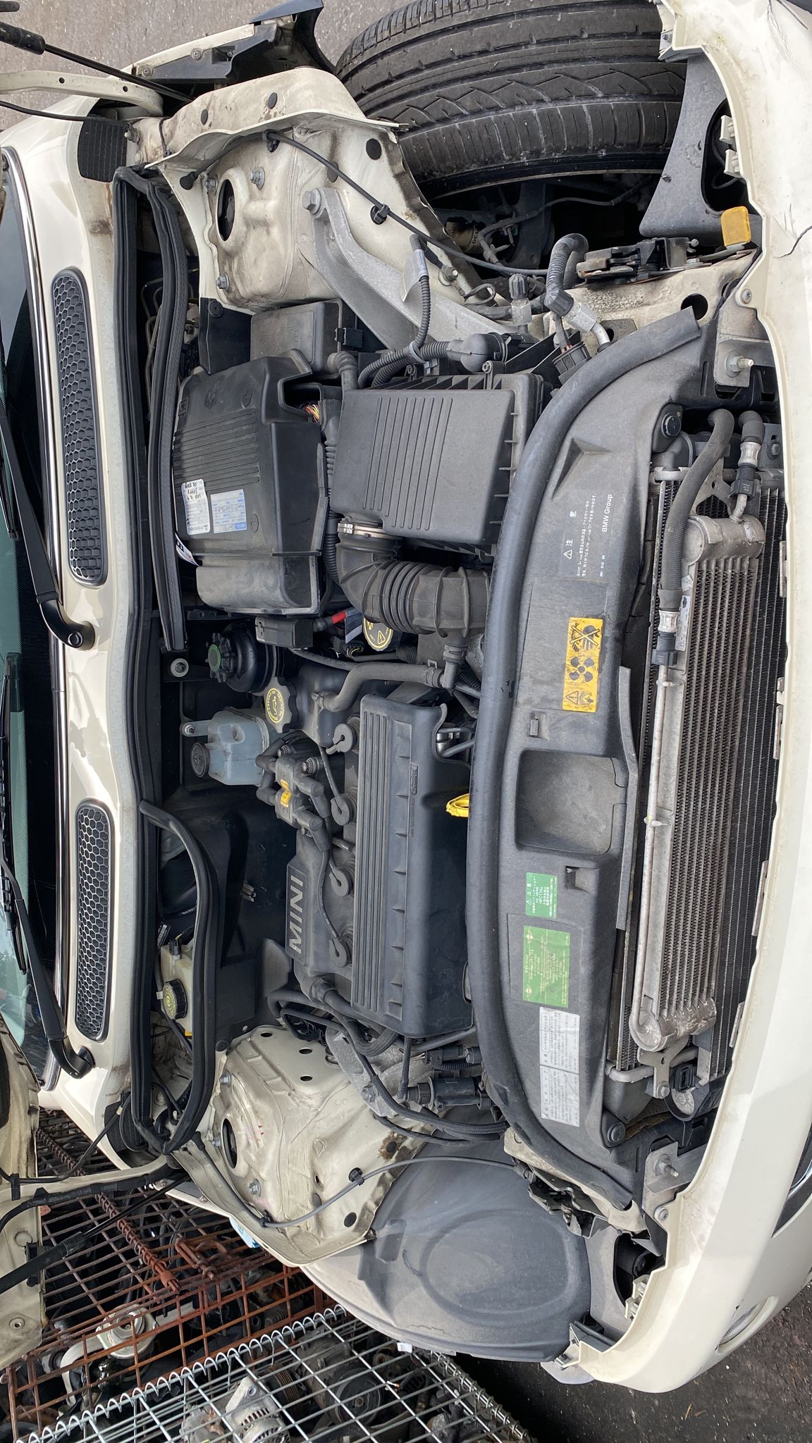 フロントフェンダー 右 BMWミニ ワン 走行距離92482㎞ GH-RA16 2006