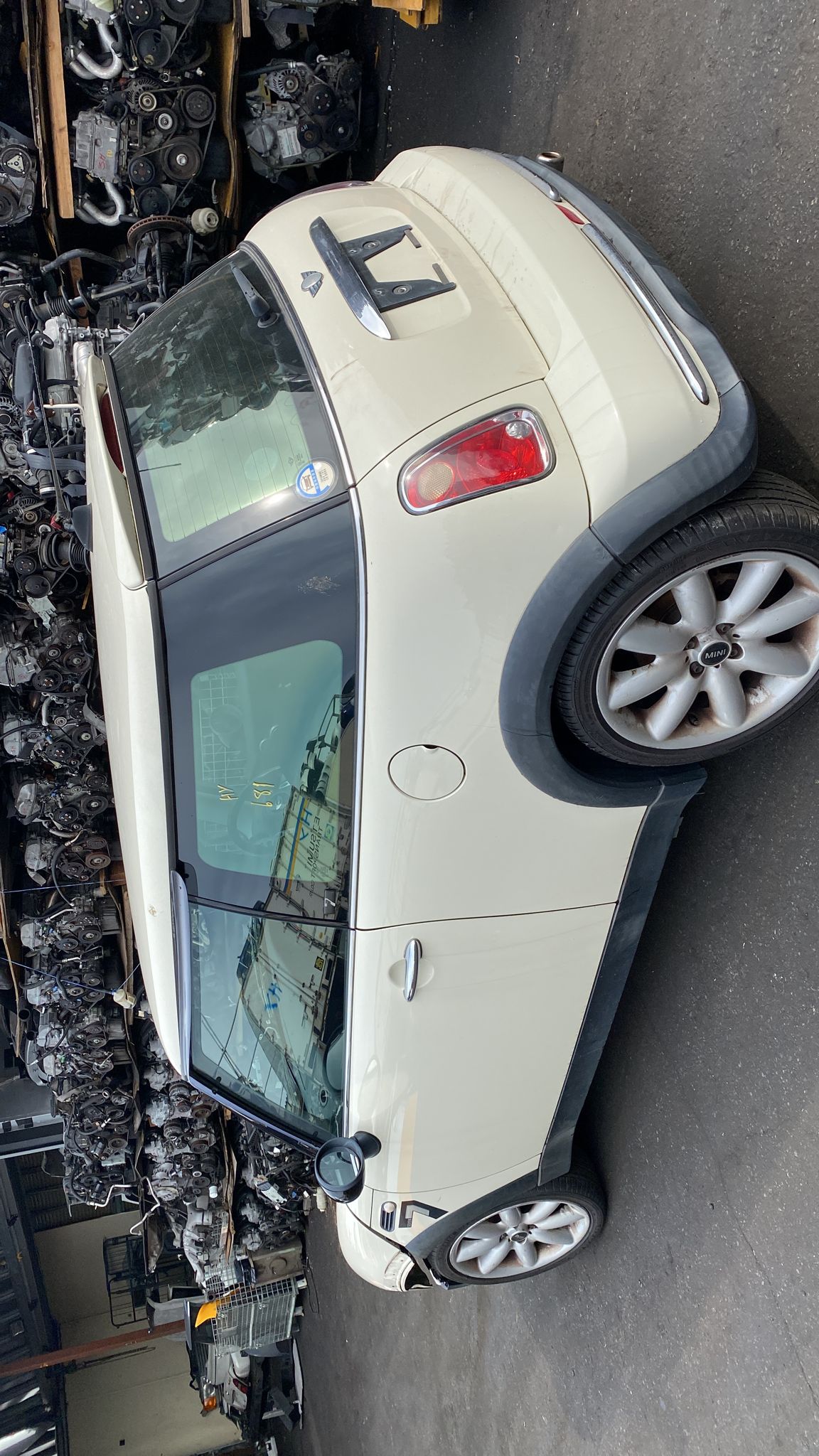 フロントフェンダー 右 BMWミニ ワン 走行距離92482㎞ GH-RA16 2006