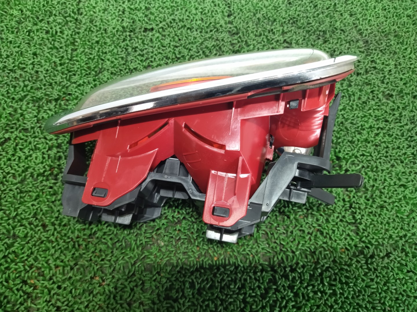 MINI ONE 2007 ABA-ME14 左 テールランプ