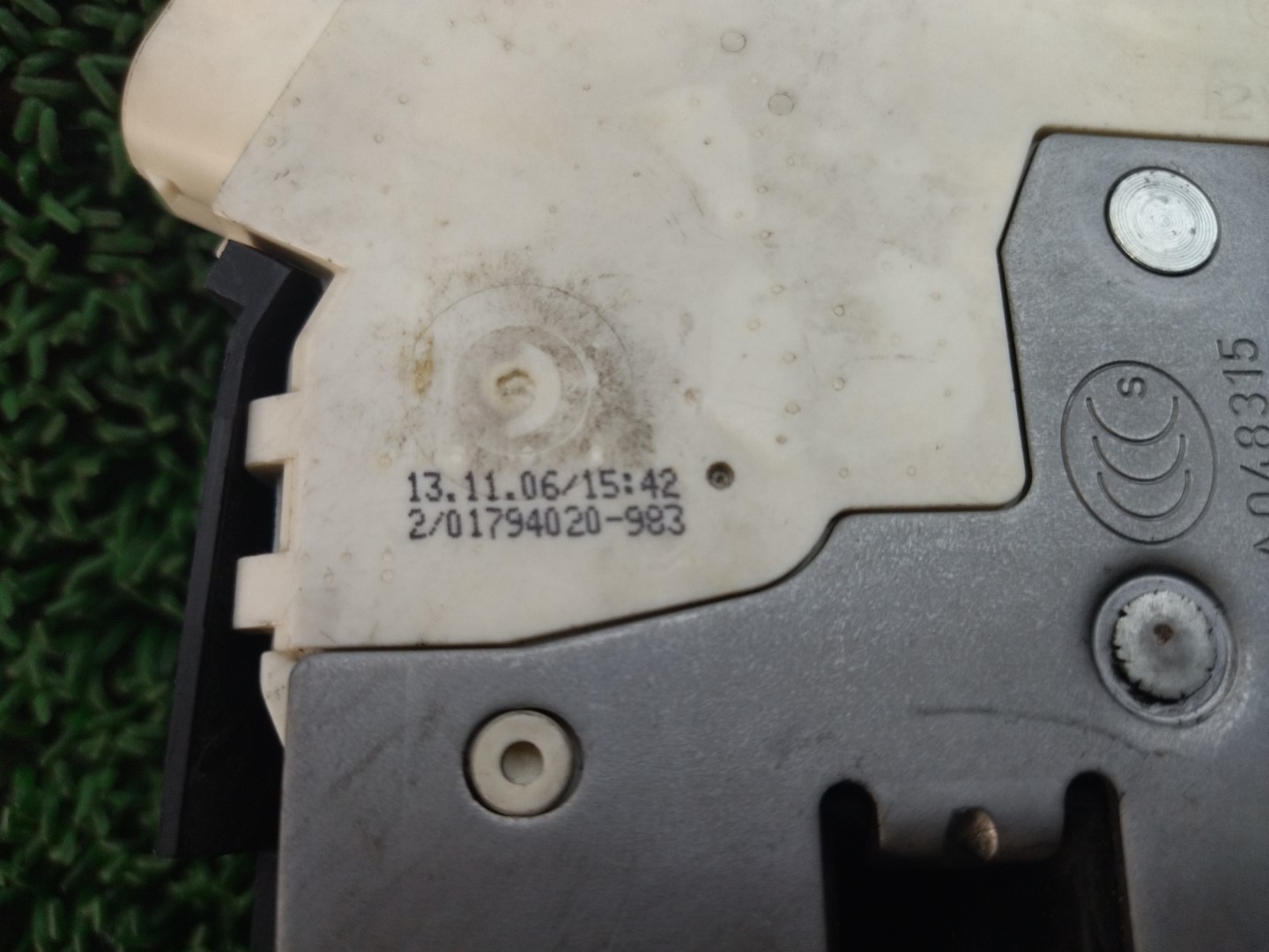 GH-RF16 RF16 R52 クーパーカブリオ フロントドアロック 右 2007 走行94492Km