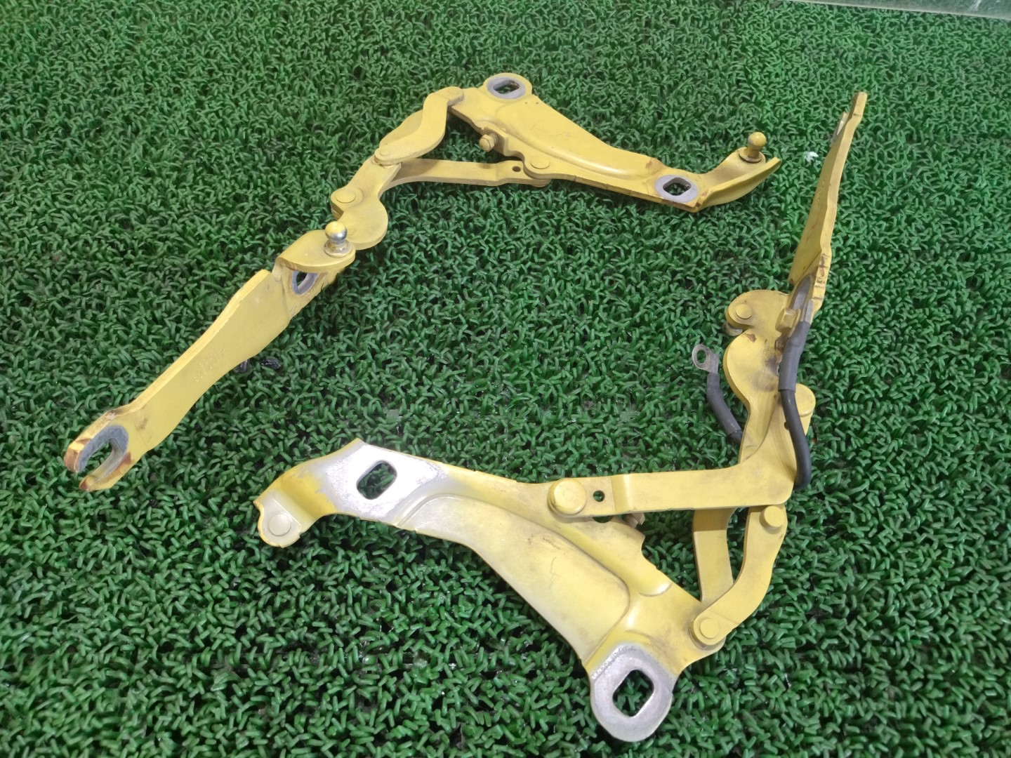 ミニ フードヒンジ 左右 ワン CBA-SR16 SR16 2010