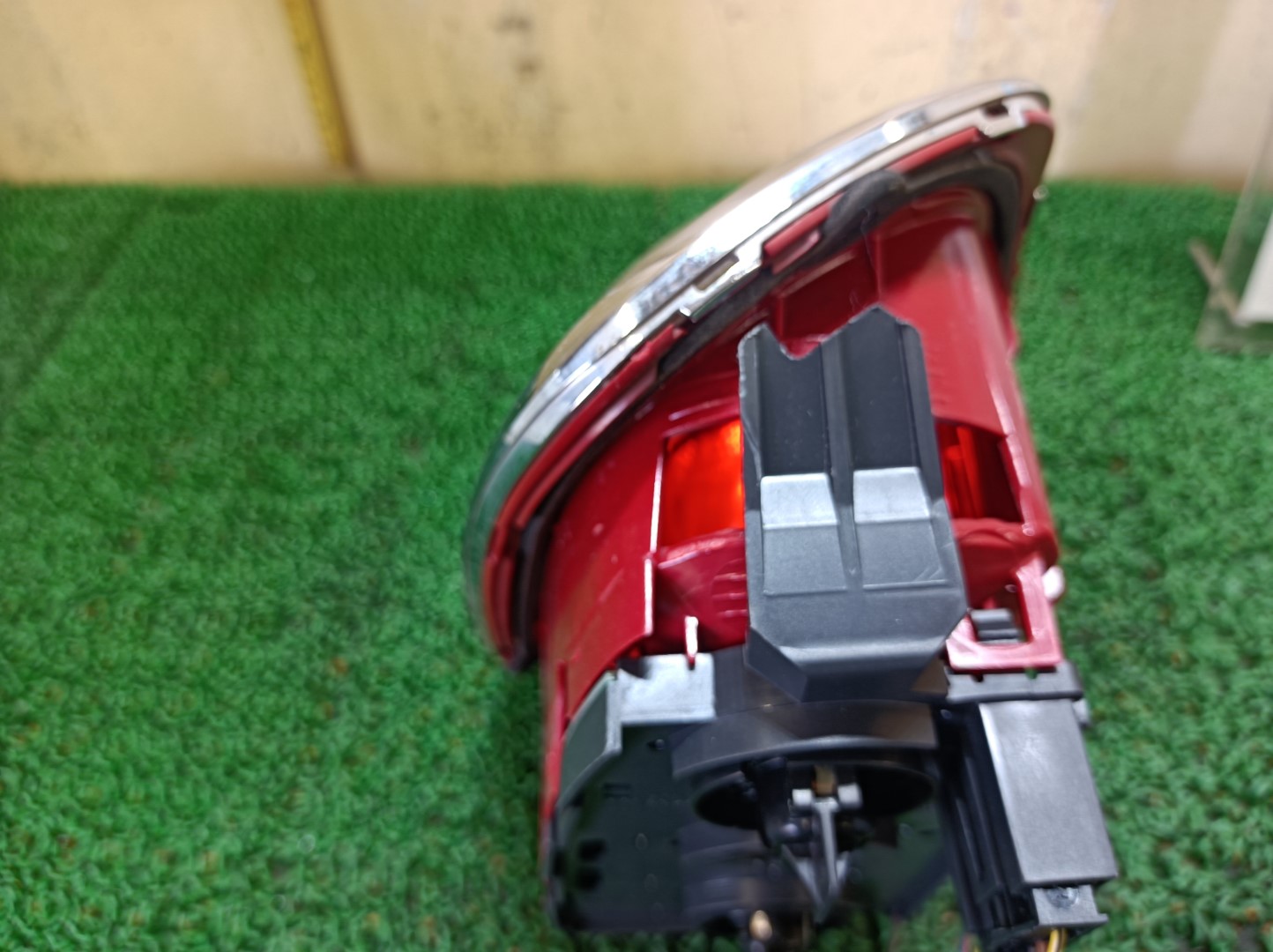 ミニ テールライト 右 クーパーS DBA-SV16 SV16 2012