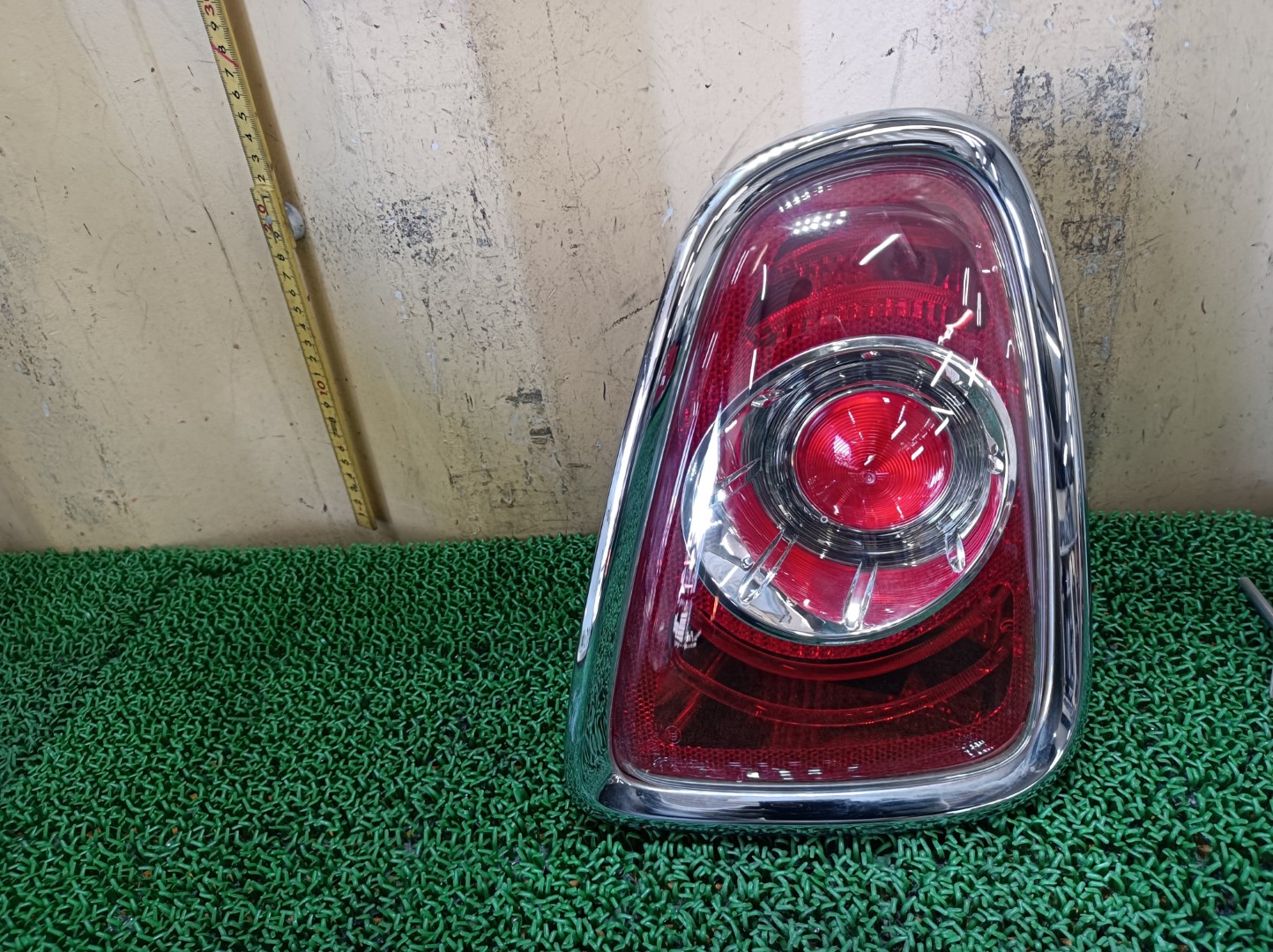 ミニ テールライト 右 クーパーS DBA-SV16 SV16 2012
