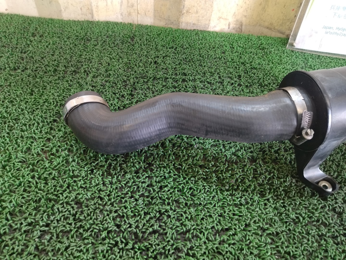 MINI COOPER S 2012 DBA-ZF16 エアクリーナーパイプ