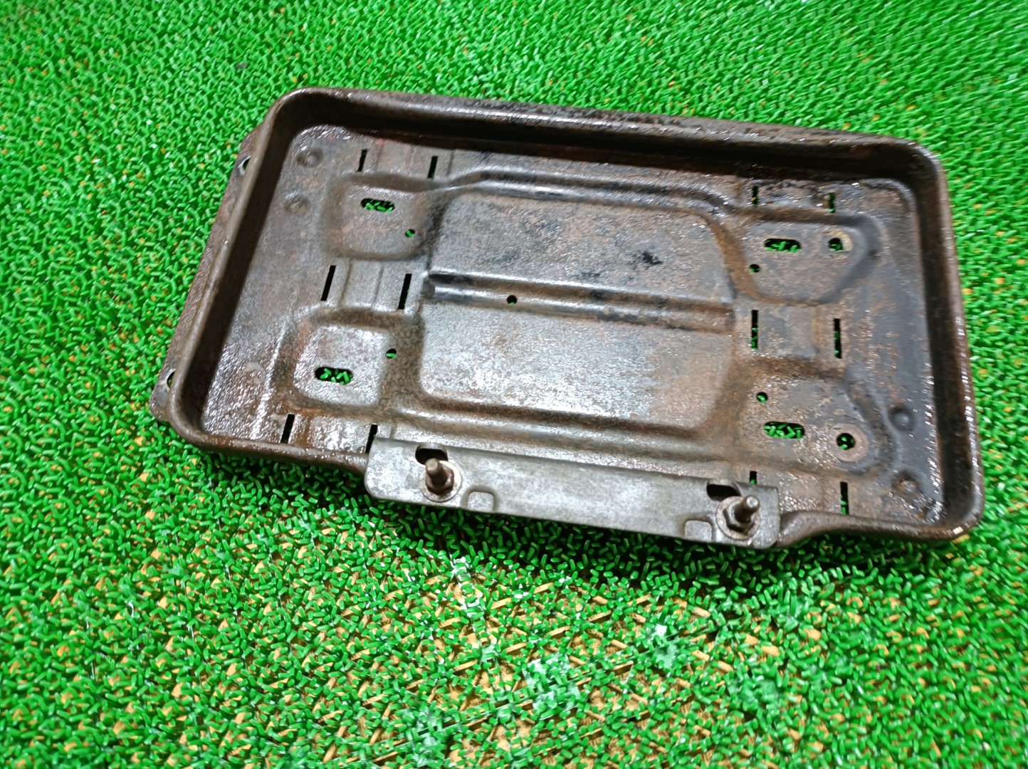 希少 メルセデスベンツ バッテリーキャリア 450E W116 1973