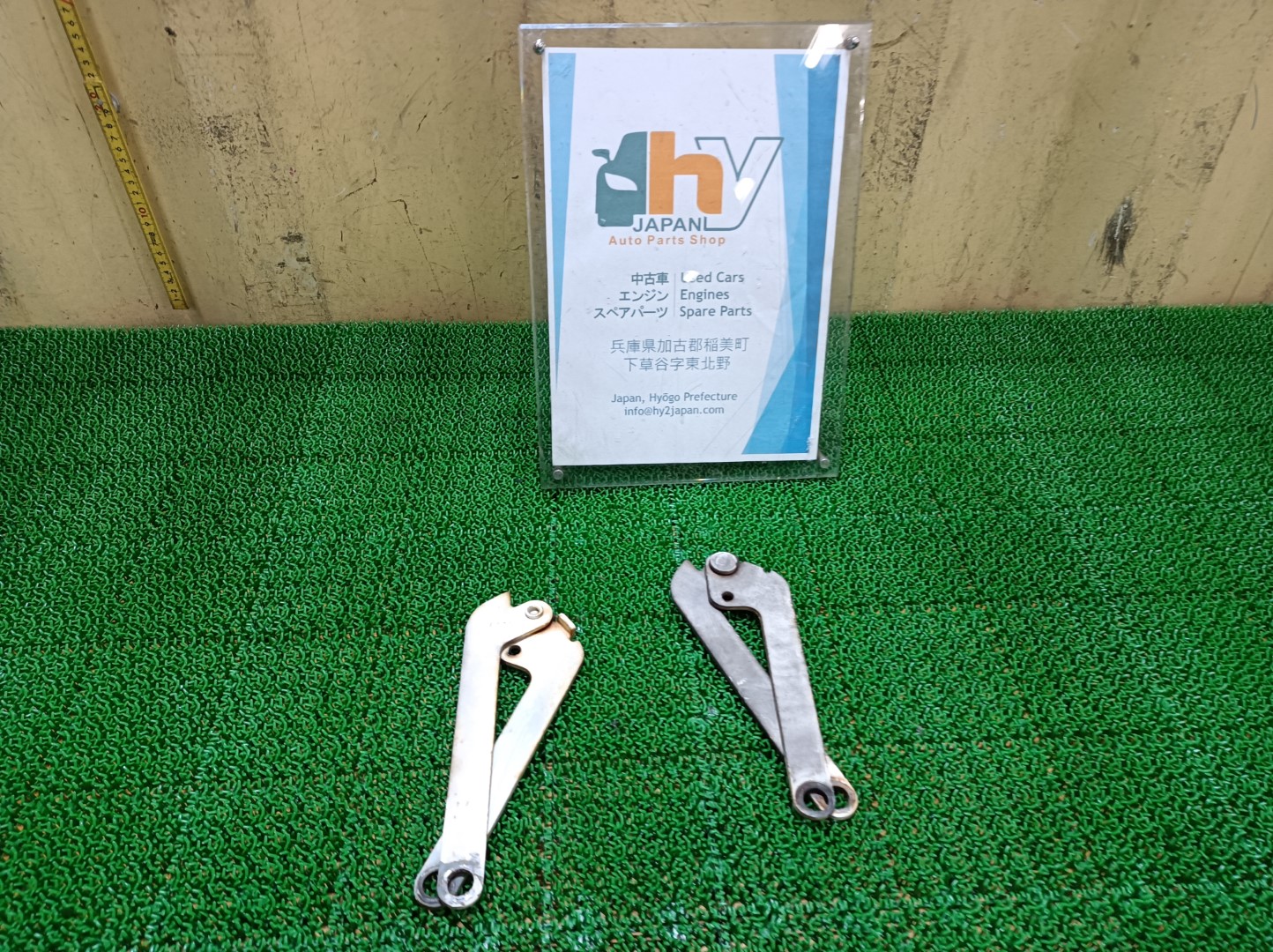 希少 メルセデスベンツ フードヒンジ 左右 450E W116 1973