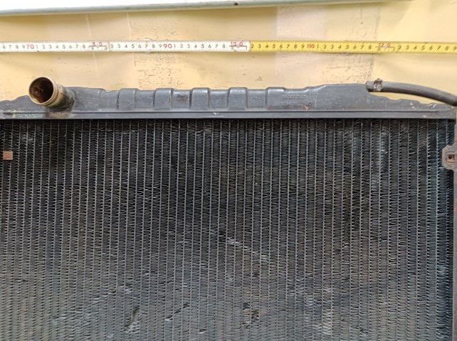 希少 メルセデスベンツ ラジエターコンデンサー 450SE W116 1973