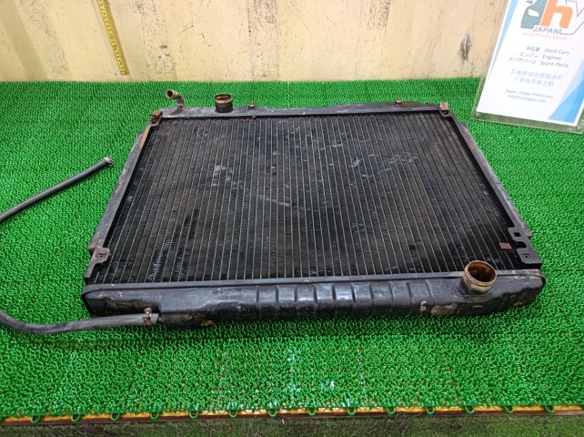 希少 メルセデスベンツ ラジエターコンデンサー 450SE W116 1973
