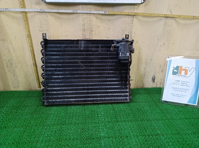 希少 メルセデスベンツ エアコンコンデンサー 450SE W116 1973