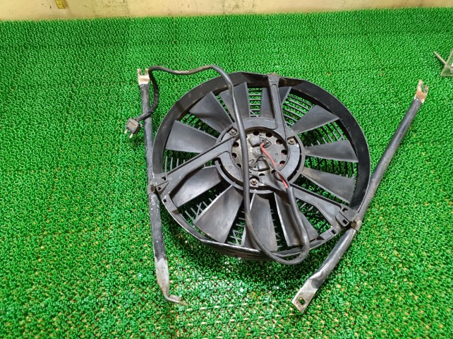 希少 メルセデスベンツ エアコンファン シュラウド付 450SE W116 1973