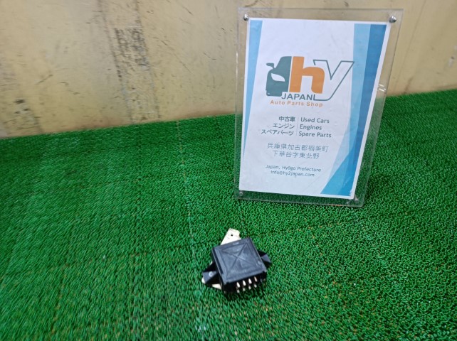 希少 メルセデスベンツ フューエルインジェクターコントロールモジュール 450SE W116 1973