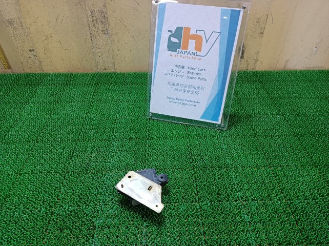 希少 メルセデスベンツ フューエルインジェクターコントロールモジュール 450SE W116 1973