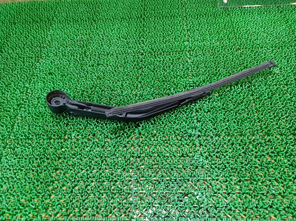 ミニ リアワイパーアーム 右 クーパーS DBA-ZF16 ZF16 2012