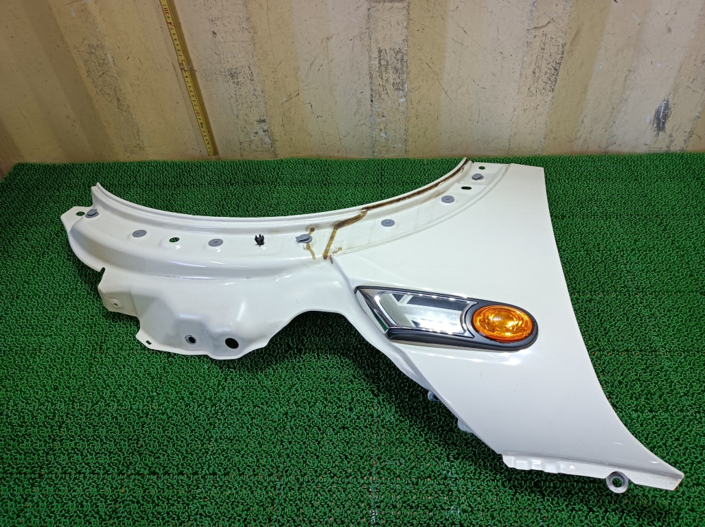 ミニ フロントフェンダー 右 ワン DBA-SR16 SR16 R56 MINIクラブマン/R55,R55 LCI MINI カブリオ/R57,R57 LCI MINIロードスター/R59 2011