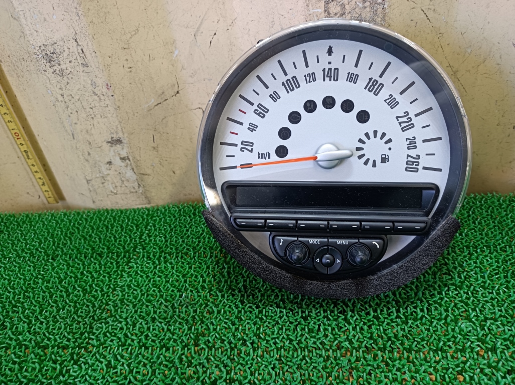 ミニ スピードメーター ワン DBA-SR16 SR16 MINIクラブマン/R55 LCI MINI カブリオ/R57 LCI MINIロードスター/R59 MINI ペースマン/R61 2011