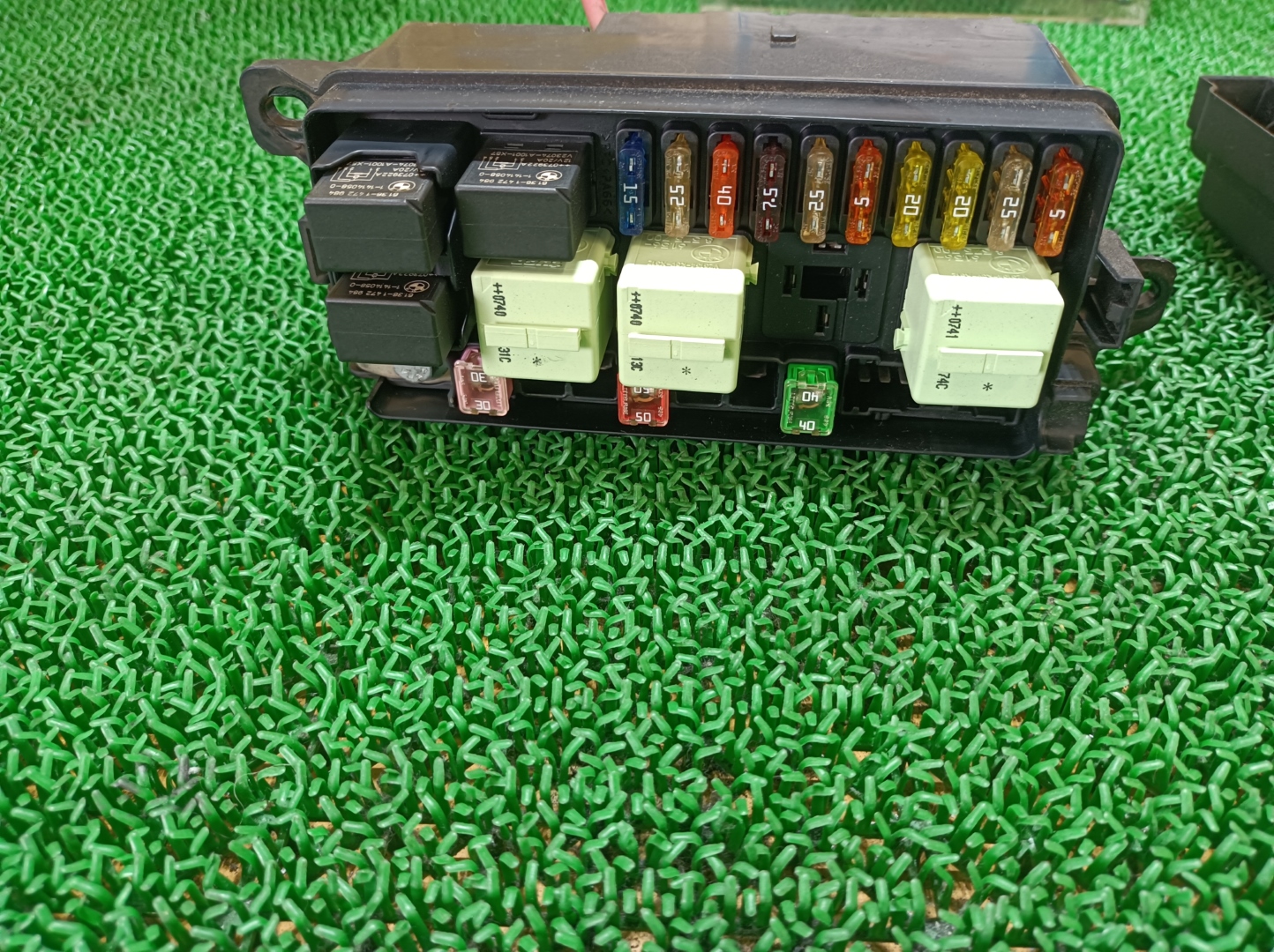 ミニ ヒューズボックス クーパーS ABA-MF16S MF16S R50,R53,R59 2007