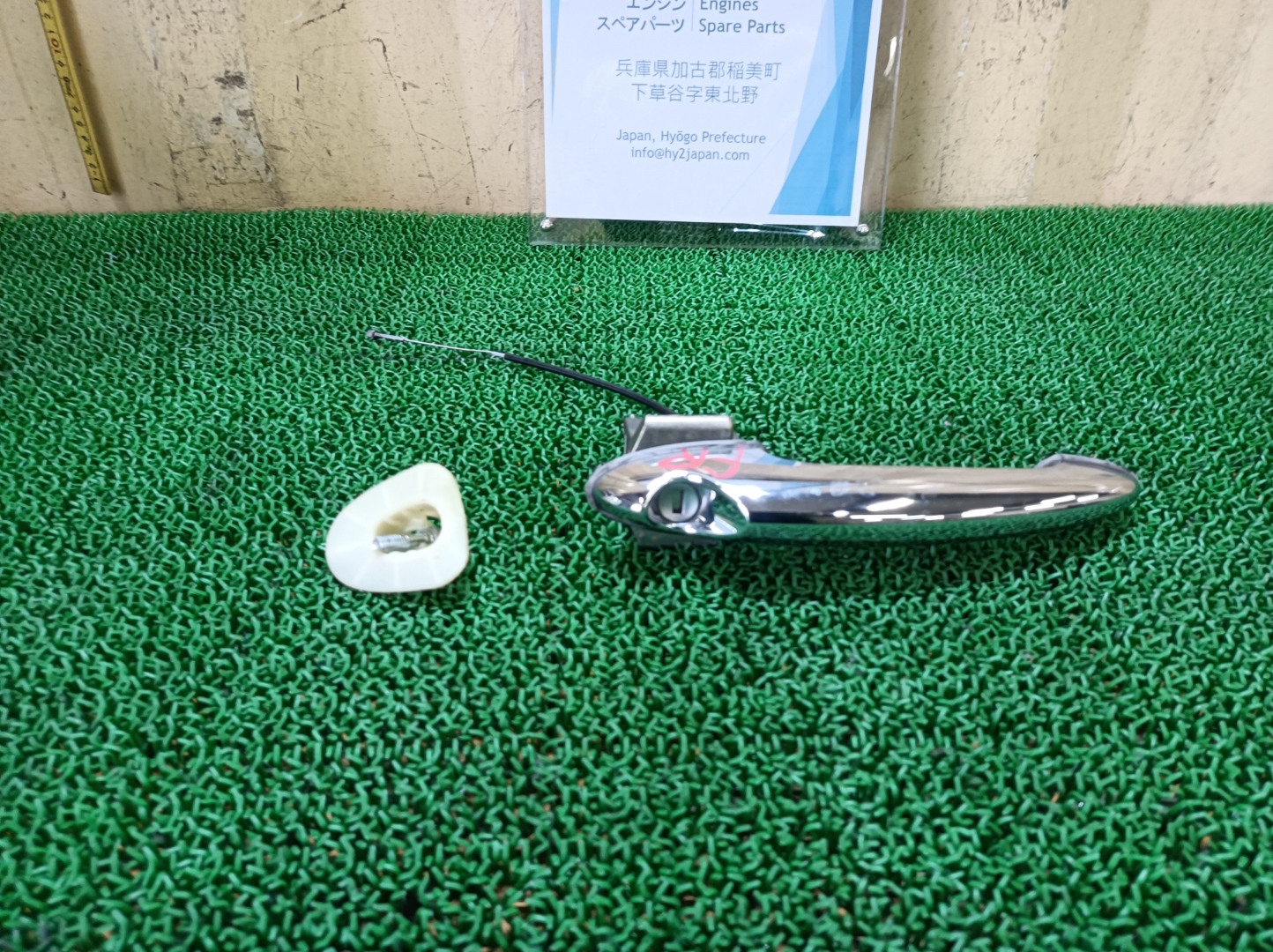 ミニ フロントドアアウターハンドル 右 クーパーS ABA-MF16S MF16S R55,R57,R58,R59 2007