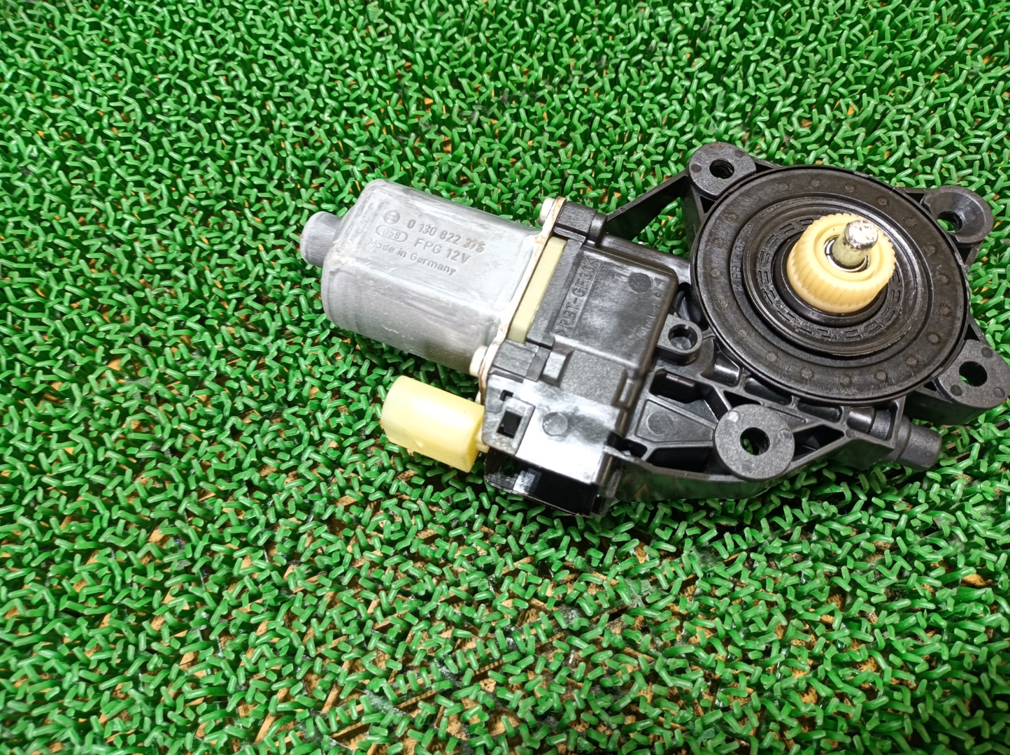 ミニ フロントドア レギュレーターモーター 右 クーパーS ABA-MF16S MF16S R55,R57 2007
