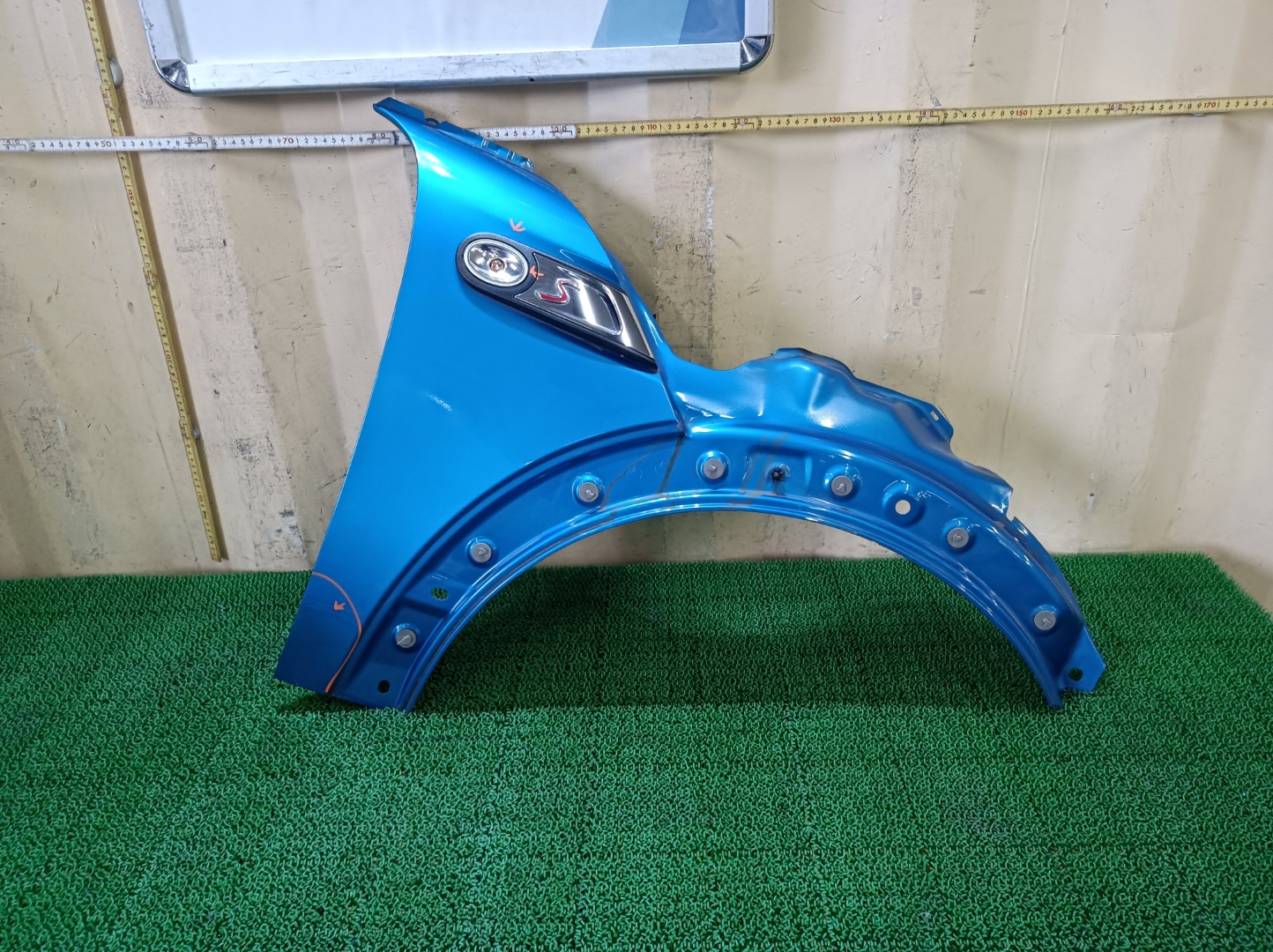 ミニ フロントフェンダー フェンダーパネル 右 クーパーS ABA-MF16S MF16S MINI クラブマン / R55 MINI クラブマン / R55 LCI ミニ カブリオ / R57 MINI ロードスター / R59 2007