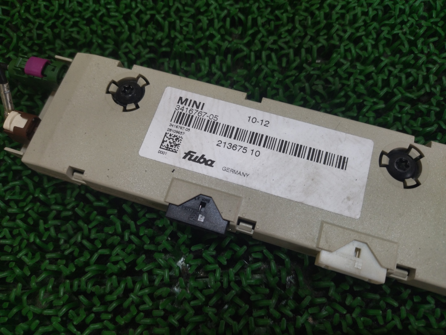 ミニ アンテナアンプ クーパーS DBA-SV16 SV16 R55 2012