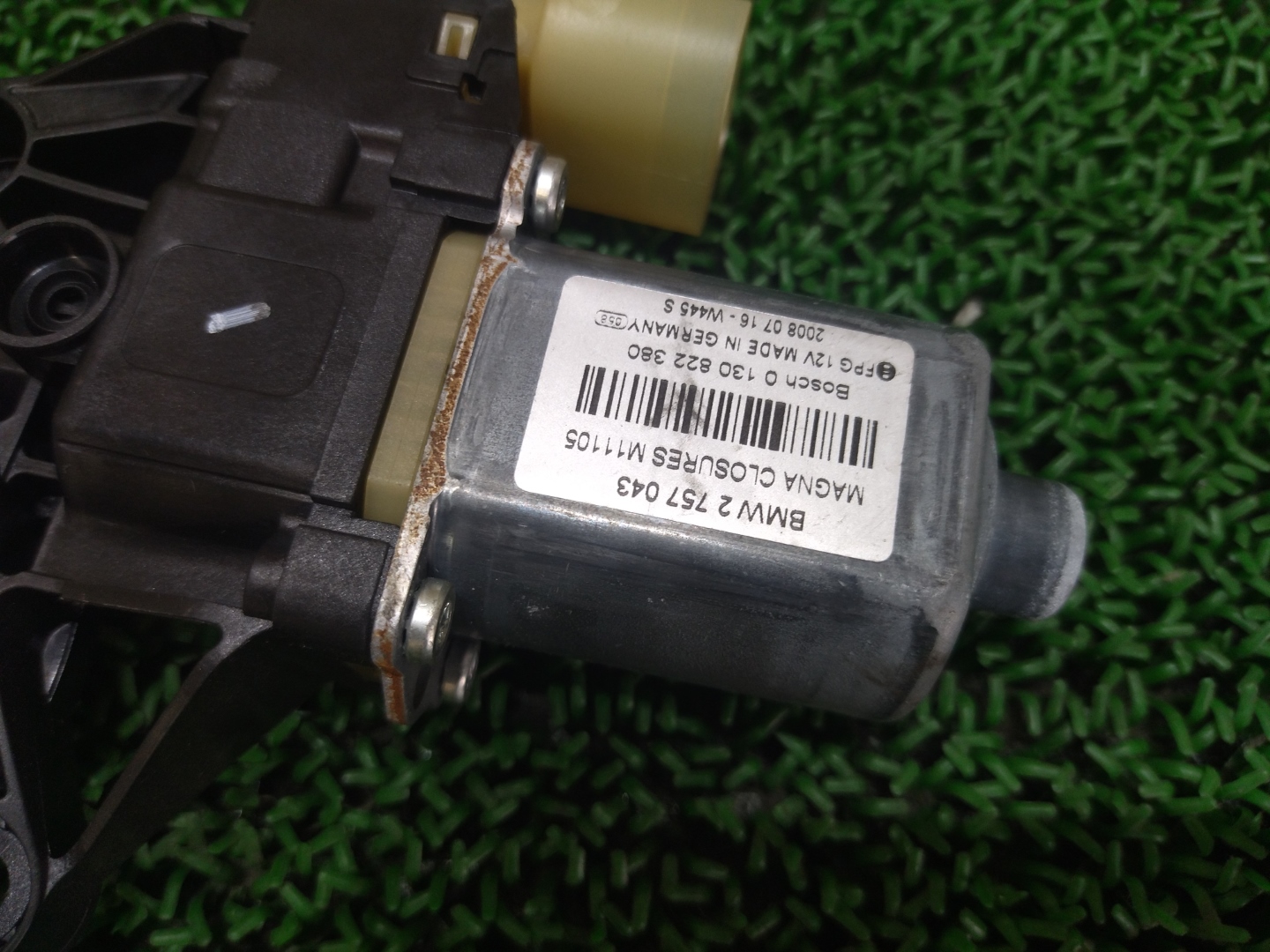 ミニ フロントウィンドウレギュレーターモーター 左 クーパーS ABA-MF16S MF16S 2008