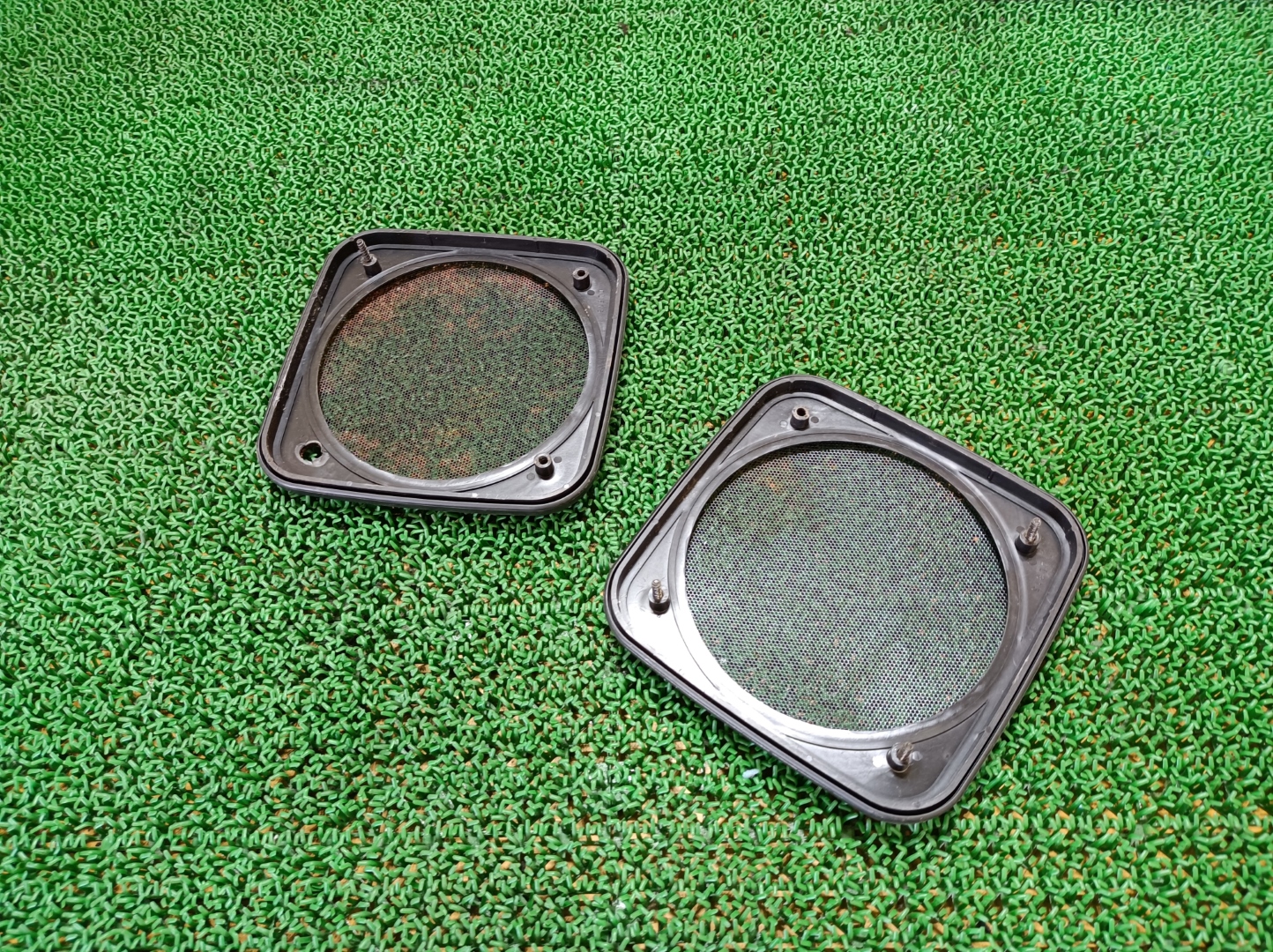 日産 リアスピーカーカバー 左右 フェアレディZ E-S130 S130 GS130, HS130 1982