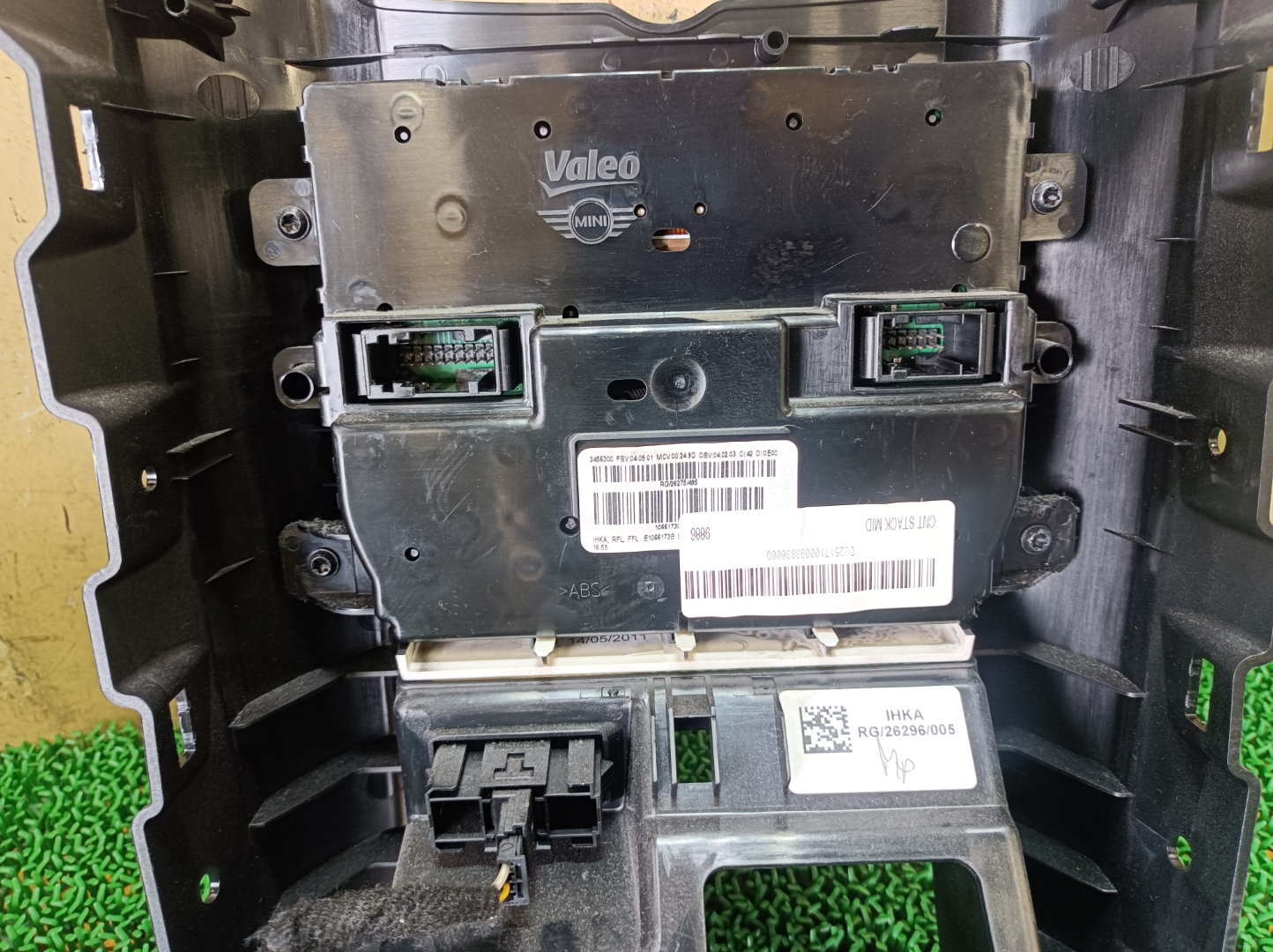 ミニ ヒーターコントロールパネル クーパーS DBA-ZG16 ZG16 ミニ / R56 ミニ カブリオ / R57 LCI ミニ クーペ / R58 ミニ カントリーマン / R60 2011