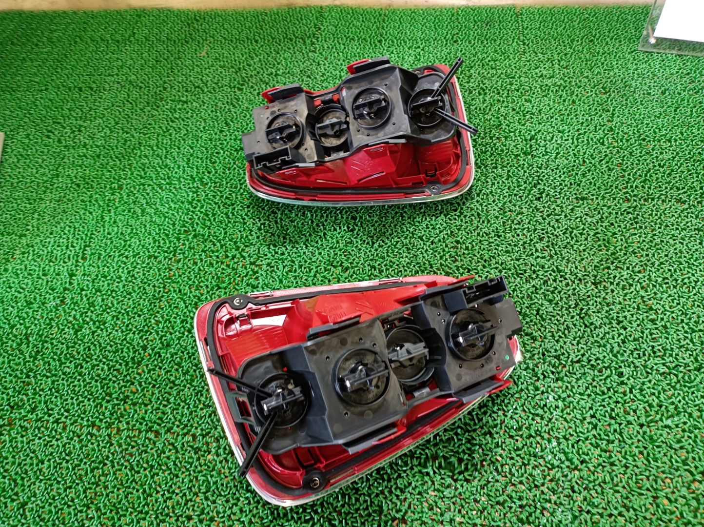 ミニ テールライト 左右 クーパーS ABA-MF16S MF16S R56LCI ミニカブリオ / R57 2008