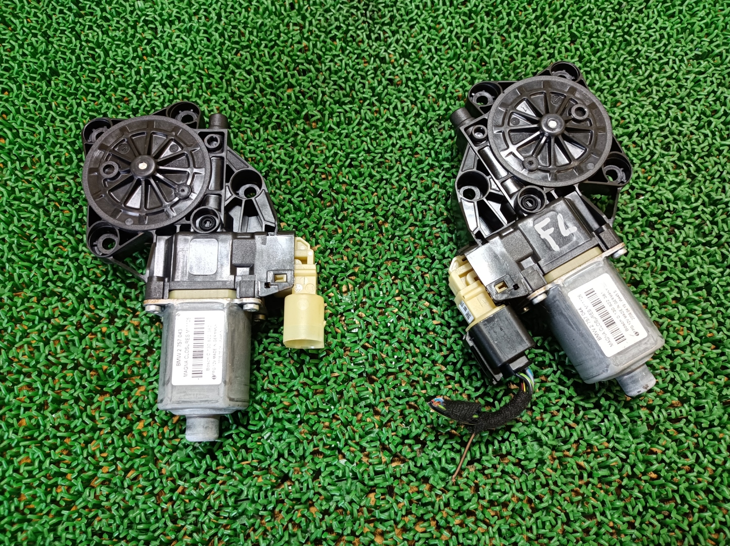 ミニ フロントウィンドウレギュレータモーター 左右 クーパーS ABA-MF16S MF16S ミニクラブマン / R55 2008