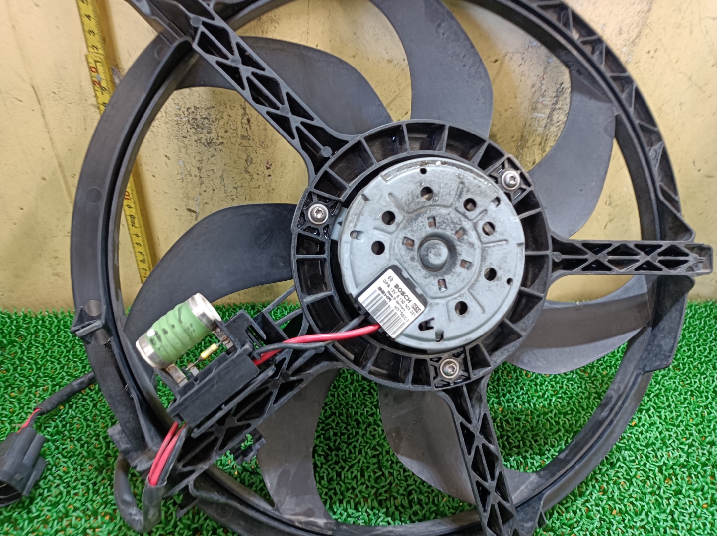 ミニ ラジエーターファンシュラウド クーパーS ABA-MF16S MF16S ミニ カブリオ / R57 ミニ クラブマン / R55 2008