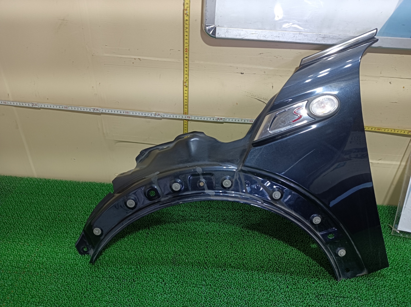 ミニ フロントフェンダーパネル 左 クーパー S ABA-MF16S MF16S ミニ クラブマン / R55 ミニ カブリオ / R57 2007