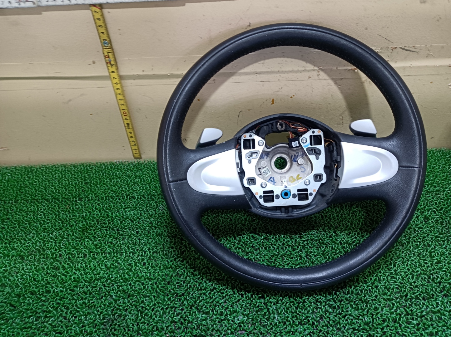 ミニ ステアリングホイール エアバッグ無し ワン ABA-ME14 ME14 クラブマン / R55 カブリオ / R57 2007