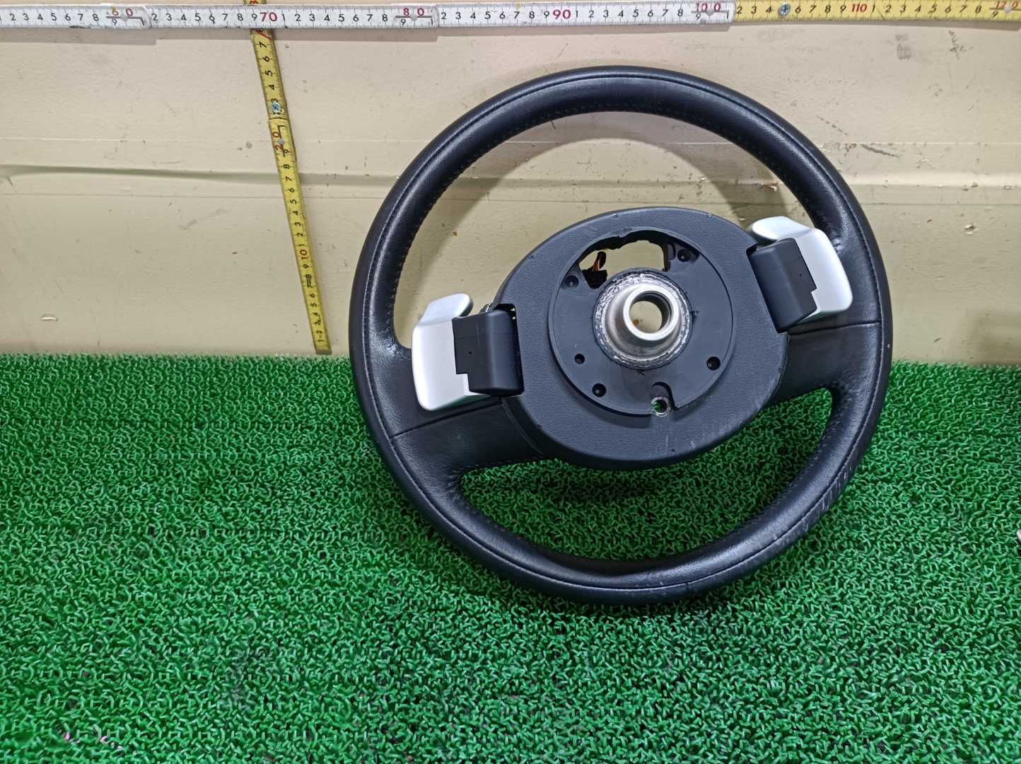 ミニ ステアリングホイール エアバッグ無し ワン ABA-ME14 ME14 クラブマン / R55 カブリオ / R57 2007