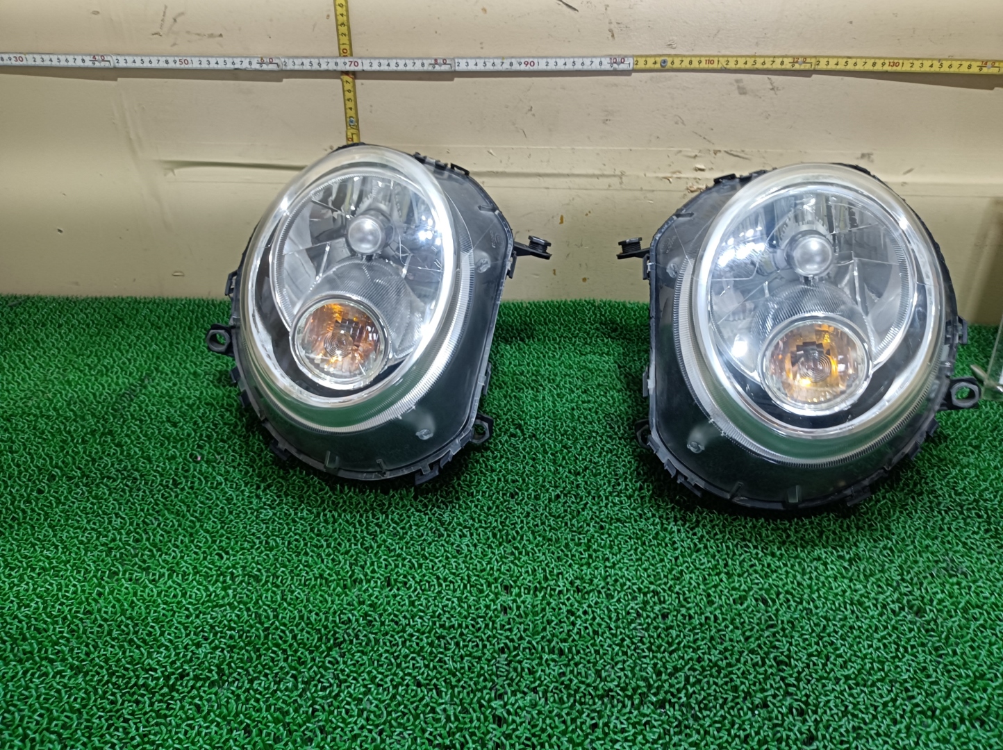ミニ ヘッドライト ヘッドランプ 左右 ワン CBA-SR16 SR16 クラブマン / R55 カブリオ / R57 クーペ / R58 ロードスター / R59 2013