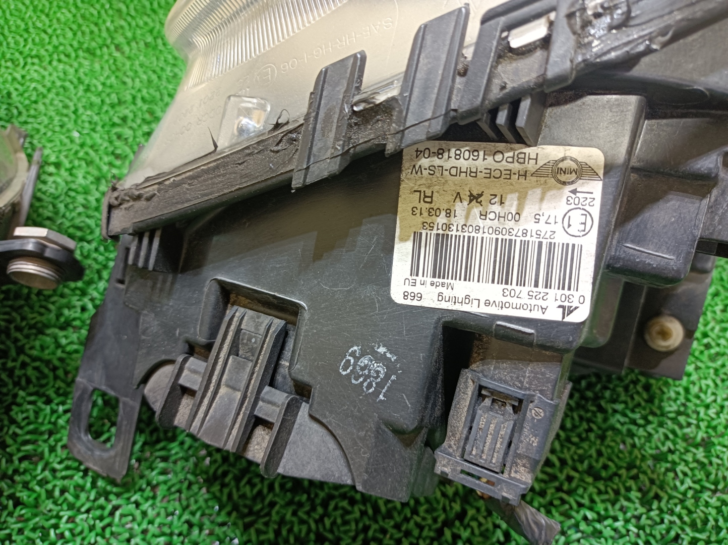 ミニ ヘッドライト ヘッドランプ 左右 ワン CBA-SR16 SR16 クラブマン / R55 カブリオ / R57 クーペ / R58 ロードスター / R59 2013