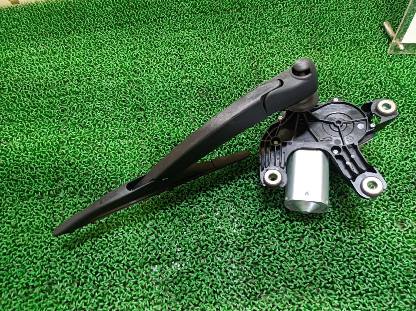 ミニ リアワイパーモーター ワン ABA-ME14 ME14 R50, R53 カントリーマン / R60 ペースマン / R61 2009