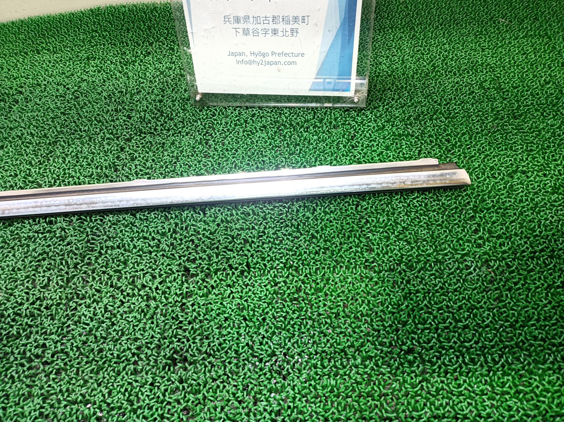 ポルシェ フロントドアモール 右 パナメーラ 4S ABA-970M48A 970M48A 2010