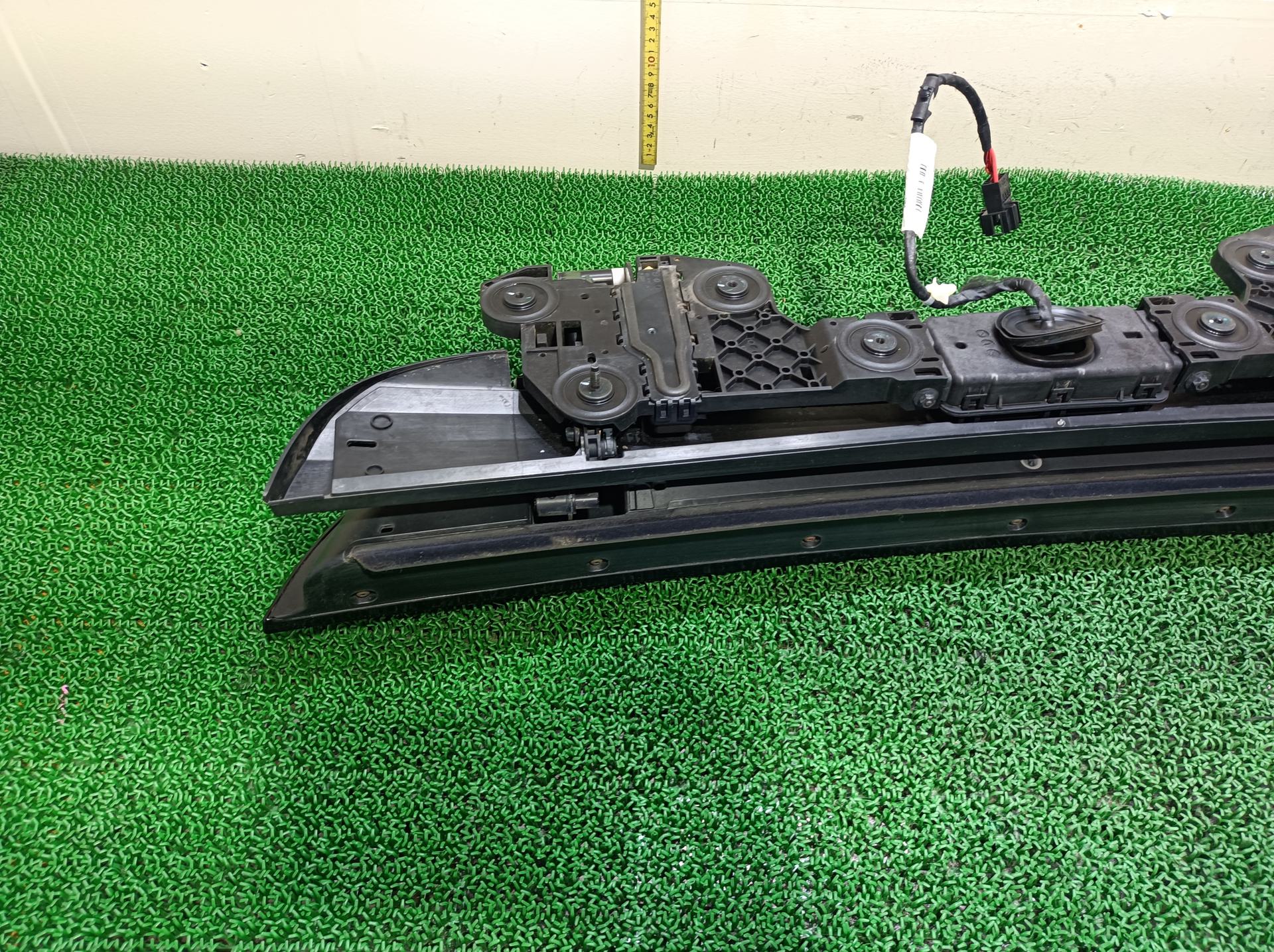 ポルシェ スポイラー パナメーラ 4S ABA-970M48A 970M48A 2010