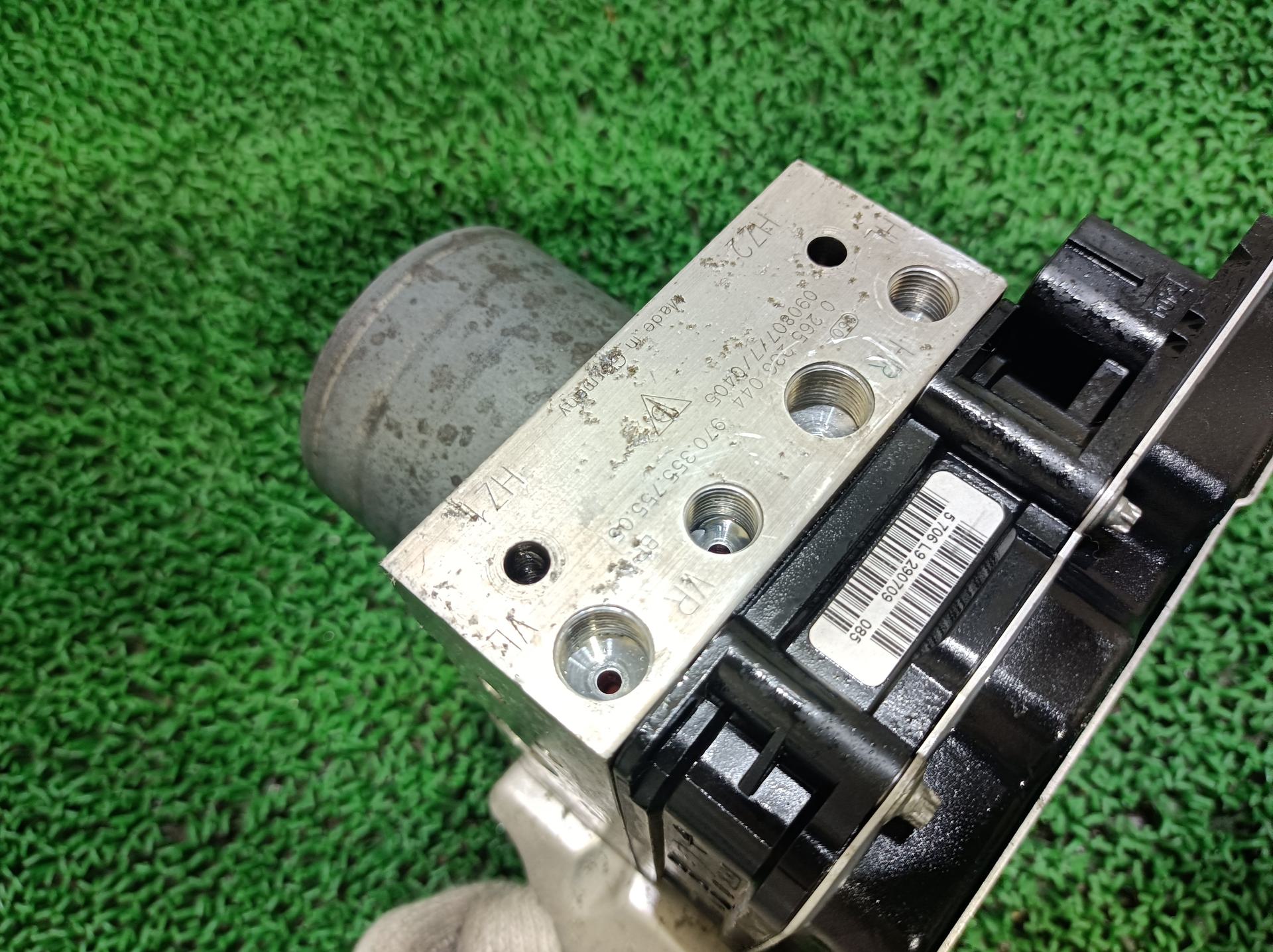 ポルシェ ABSアクチュエーター パナメーラ 4S ABA-970M48A 970M48A 2010