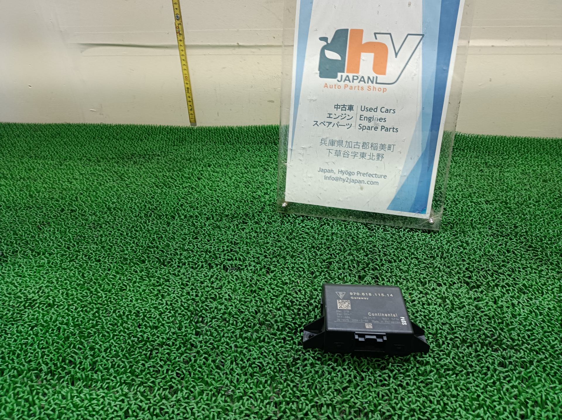 ポルシェ ゲートウェイコントロールモジュール パナメーラ 4S ABA-970M48A 970M48A 2010