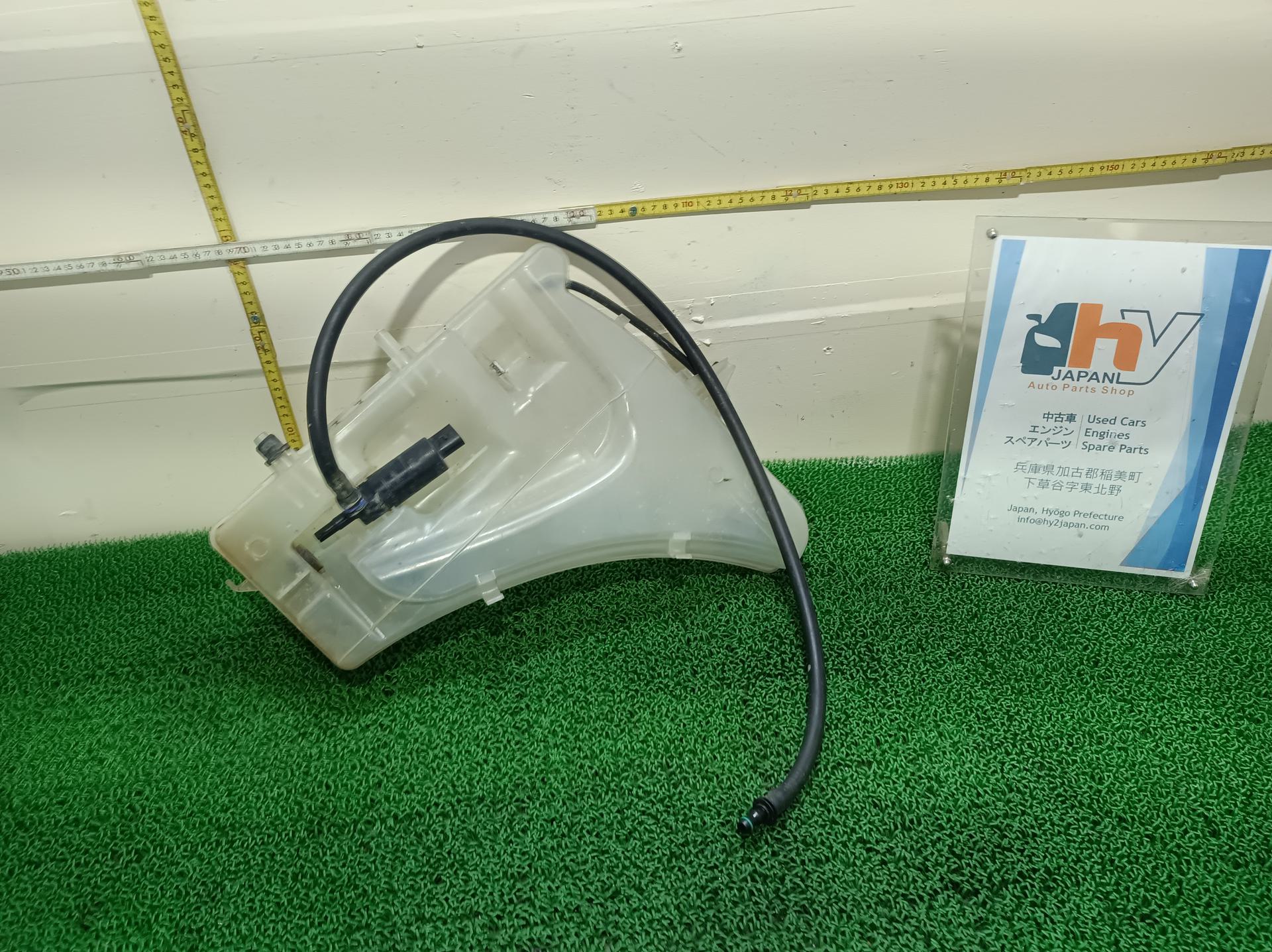 ポルシェ フロントガラスウォッシャータンク パナメーラ 4S ABA-970M48A 970M48A 2010