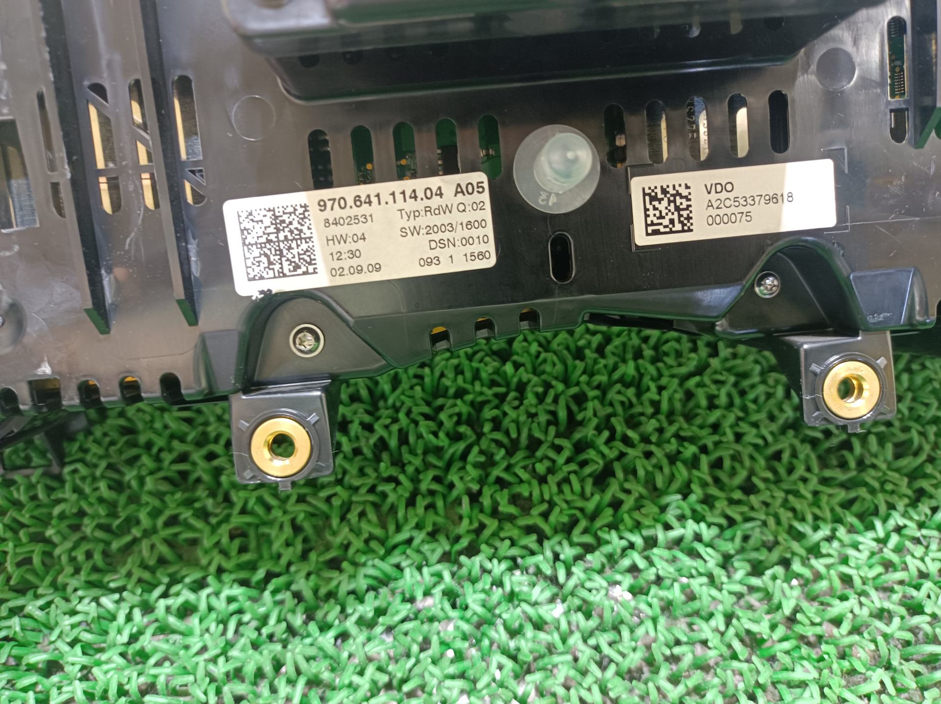 ポルシェ スピードメーター パナメーラ 4S ABA-970M48A 970M48A 2010