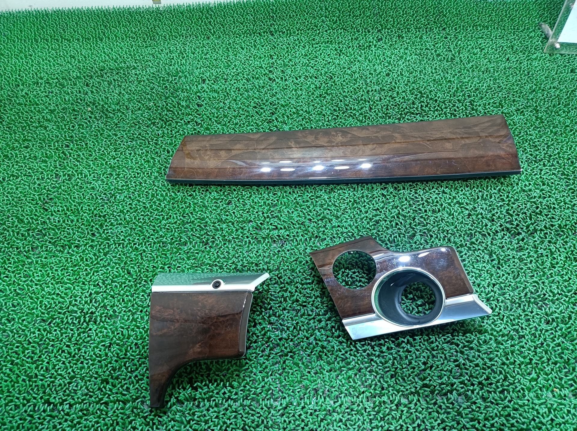 ポルシェ ダッシュボードトリム パナメーラ 4S ABA-970M48A 970M48A 2010