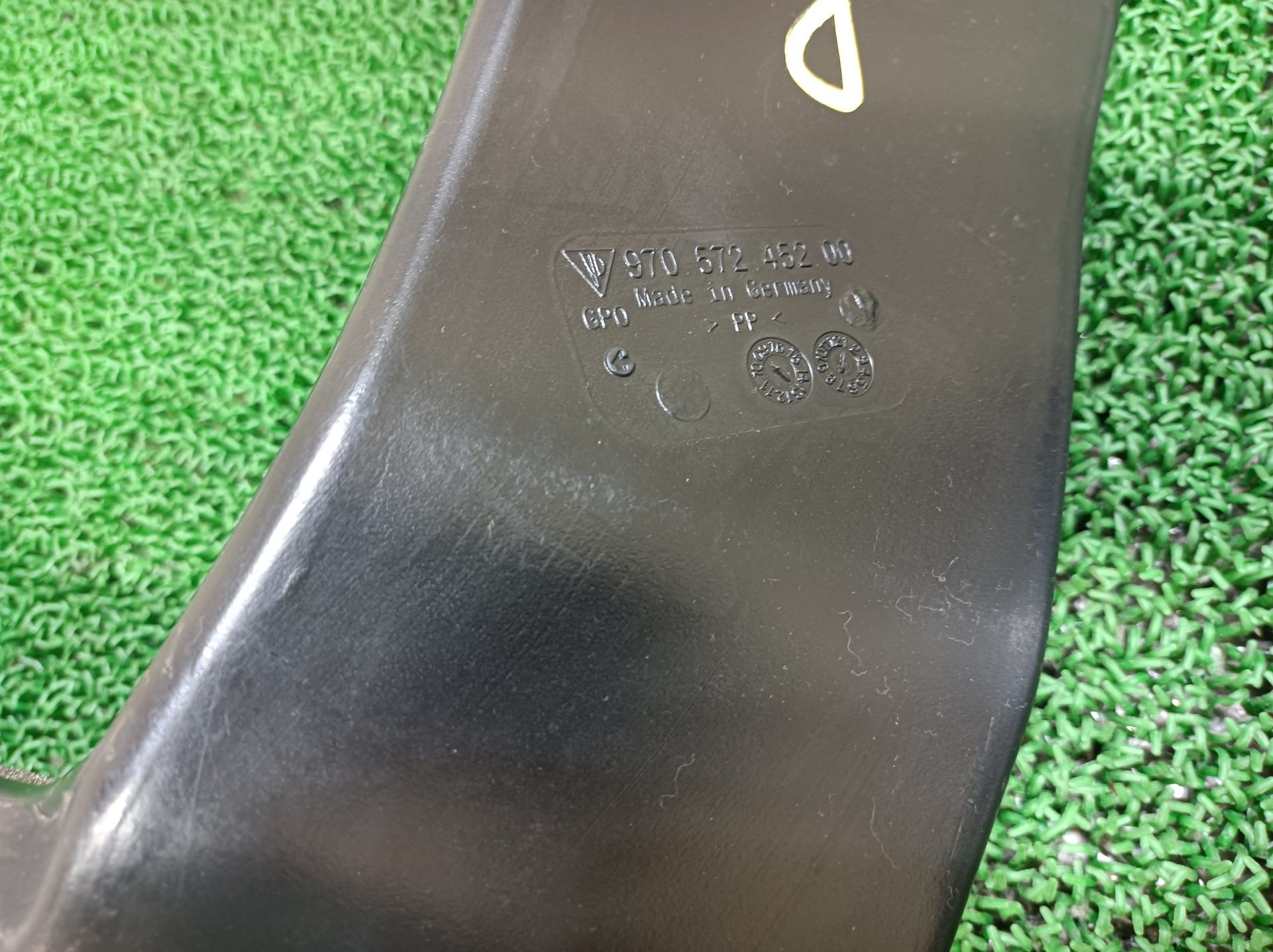 ポルシェ エアダクト パナメーラ 4S ABA-970M48A 970M48A 2010