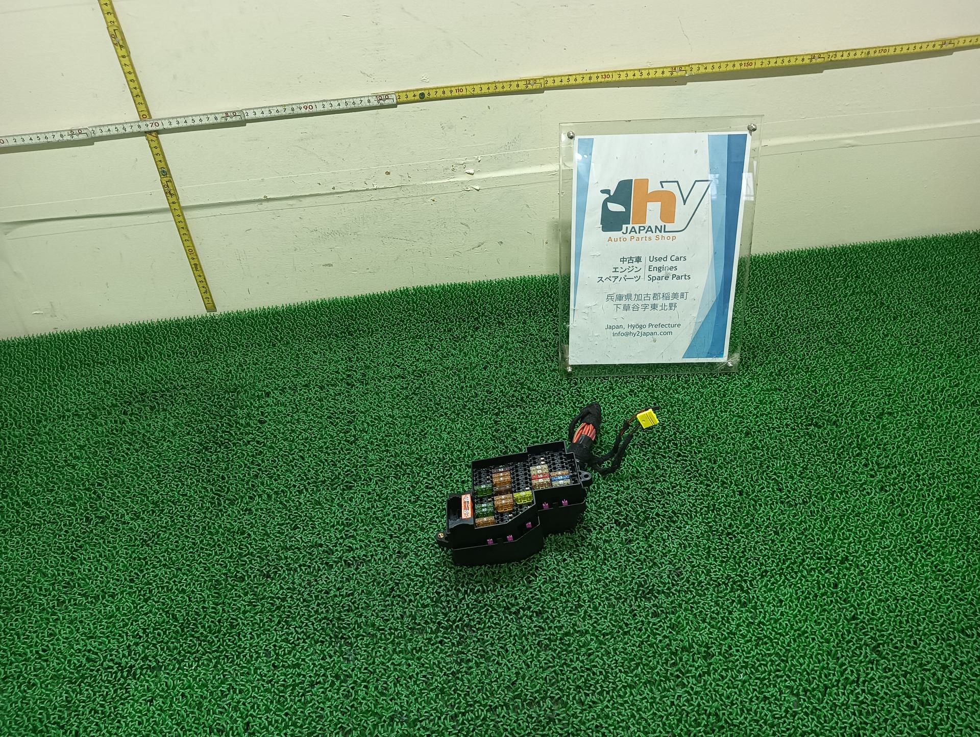 ポルシェ ヒューズボックス パナメーラ 4S ABA-970M48A 970M48A 2010